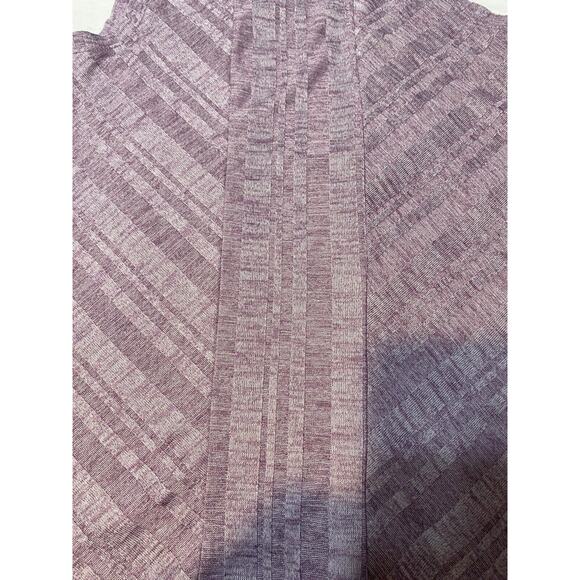 GAP Womens Tank Top Size XS Scoop Neck Purple Shirt Sleeveless (a)‎ - Picture 3 of 8